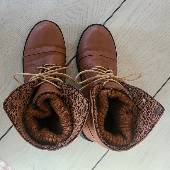 Brown/tan Combat Boots - Picture 8 of 9